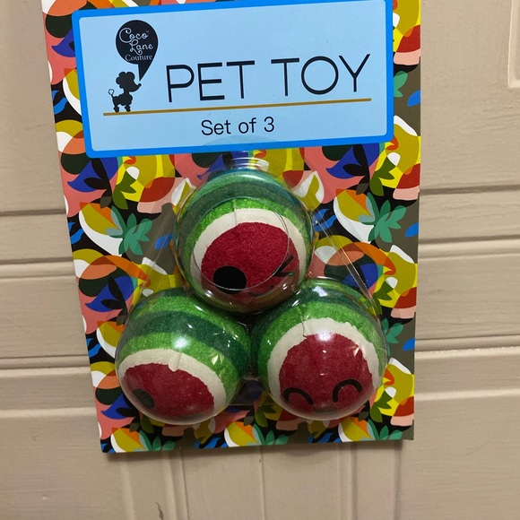 COPY - Brand New Set Of Tennis Balls For Dog. - Picture 4 of 5
